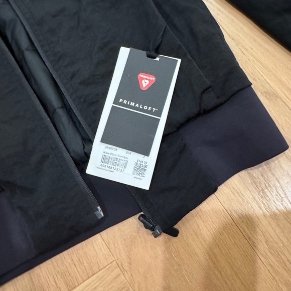 Brand new lululemon non stop reversible bomber - Picture 3 of 4